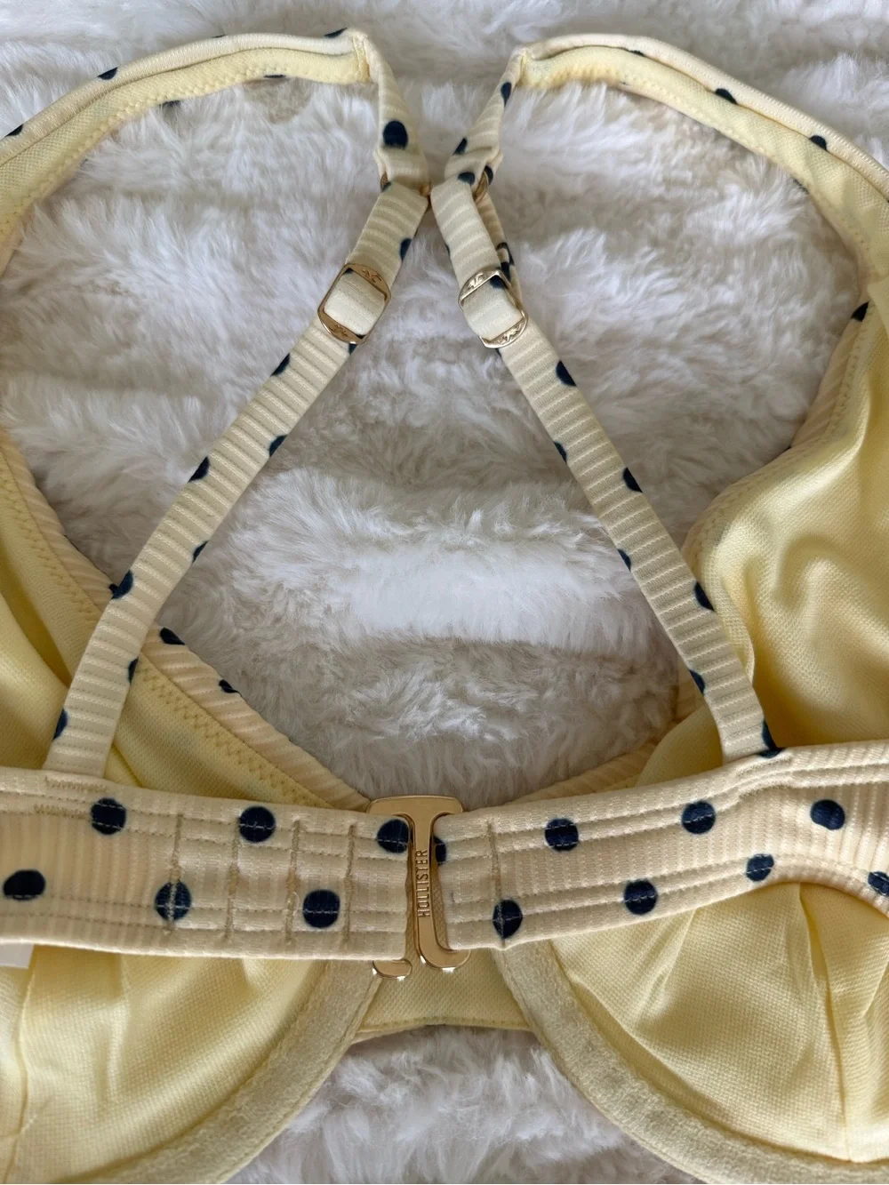 NWT Hollister Butter Yellow Polka Dot Curve Underwire Bikini Top
